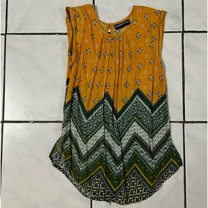 Marianne; Short Sleeve Yellow Top